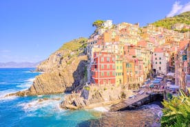Scent of the Sea: Cinque Terre Park Full Day Trip from Florence