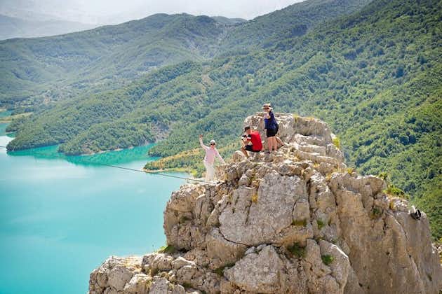 Tagestour zum Bovilla-See und Gamti-Berg von Tirana aus