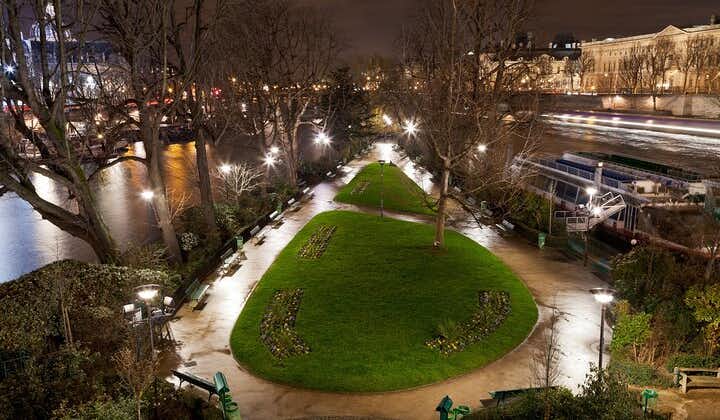Paris Walking Tour at Night: Ghosts Mysteries and Legends Night