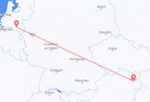 Flyreiser fra Eindhoven, Nederland til Vienna, Østerrike