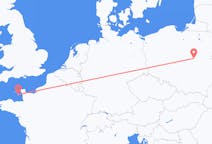Flyrejser fra Saint Helier til Warszawa