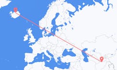 航班从阿富汗马扎里沙里夫市到阿克雷里市，冰岛塞尔