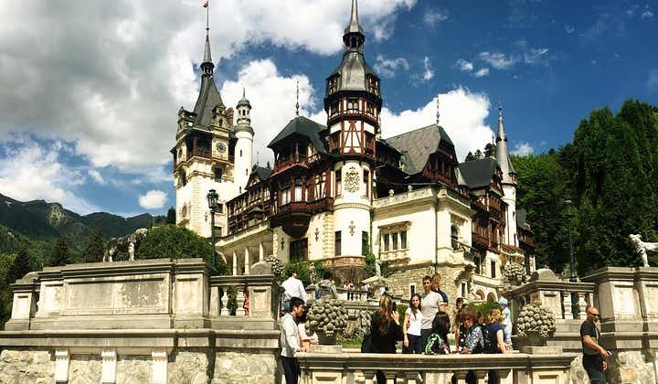 El conde Drácula y el castillo de Peles en un día desde Bucarest