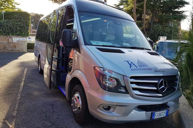 Privater Minibus-Transfer für bis zu 20 Personen