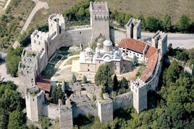 Tour privado al este de Serbia: arquitectura medieval, arte y espiritualidad