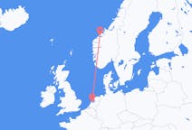 Vluchten van Amsterdam, Nederland naar Molde, Noorwegen