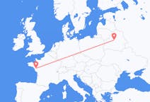 Flyg från Minsk, Vitryssland till Nantes, Frankrike