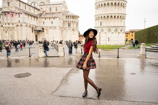 Pisa walking tour with private shooting