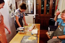 Italiensk matlagingsklasse og middag på kokkens hus