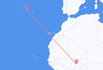 出发地 布基纳法索瓦加杜古目的地 葡萄牙奥尔塔 (亚速尔群岛)的航班