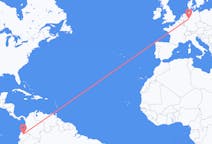 Flyreiser fra Quito, Ecuador til Paderborn, Tyskland