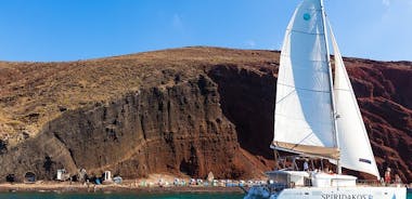 Private Sailing Catamaran in Santorini with BBQ Meal and Drinks