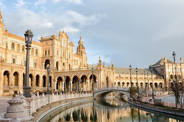 Aspectos turísticos más destacados de Sevilla en un tour privado de día completo con un local