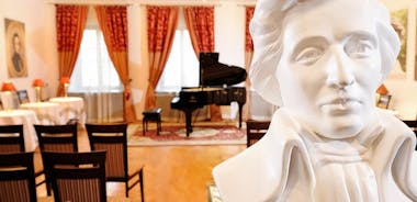 Chopin klaverkoncert på Chopin Gallery med et glas vin