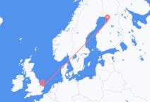 Fly fra Norwich til Oulu