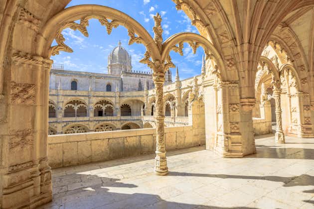 Photo of beautiful reticulated vaulting on courtyard or cloisters of Hieronymites Monastery, Mosteiro dos Jeronimos, famous Lisbon landmark in Belem district.