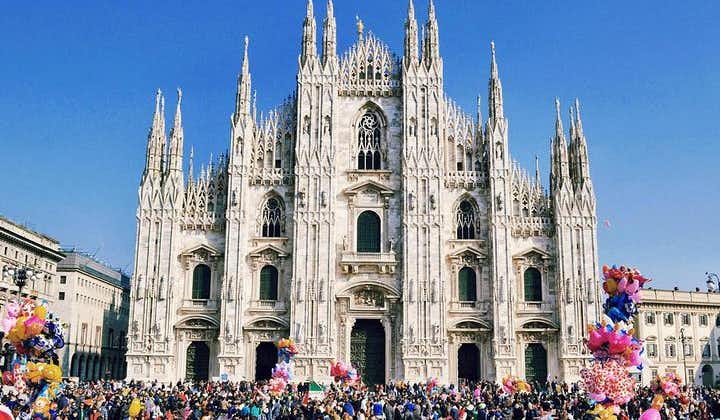 Skip the Line: Milan Duomo and Rooftop Tour for Kids and Families