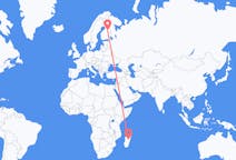 Flyreiser fra Antananarivo, Madagaskar til Kajana, Finland