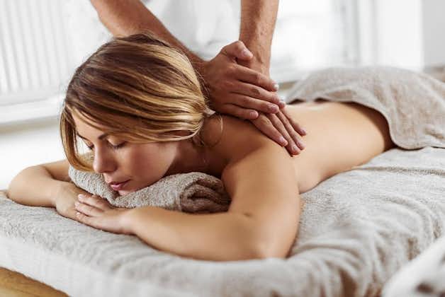 Aromamassage - Geniet van een complete spa-ervaring vanuit het comfort van uw kamer