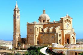 Gozo Full Day Private Tour For 8 People + Free Airport Transfer for Departure 