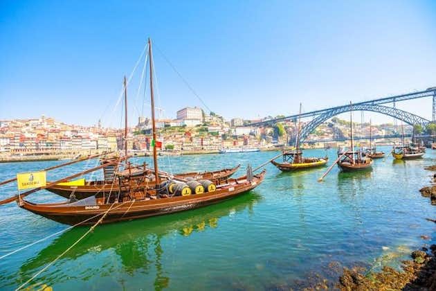 Tour privato alla storia delle cantine di Porto & Porto Calem e degustazione di vini