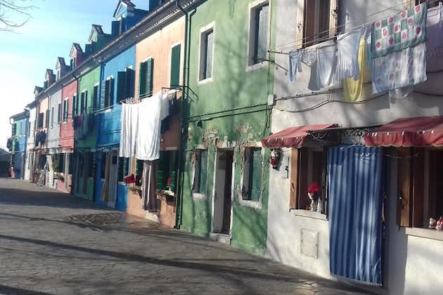 Privé-excursie per typisch Venetiaanse motorboot naar Murano, Burano en Torcello