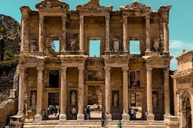 Il tour privato di Efeso di un'intera giornata salta le linee