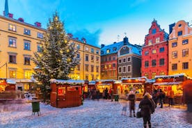 Wandeltocht door de kerstsfeer van Stockholm ontdekken