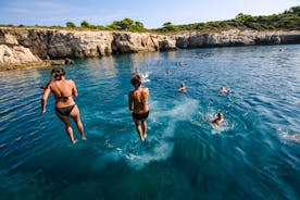 Croatia: Full-Day Boat Tour of Medulin Archipelago with Lunch