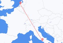 Flug frá Rotterdam, Hollandi til Napólí, Ítalíu