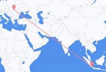 인도네시아 반다르 람풍에서 출발해 루마니아 사투마레에게(으)로 가는 항공편