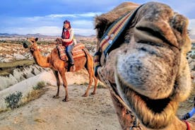 Excursion de 2 jours en Cappadoce au départ d'Istanbul - avec balade en montgolfière et safari à dos de chameau