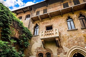 Juliet & Romeo's Balcony - Skip the Line & Verona city with guide