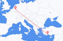 Vols de Maastricht pour Antalya