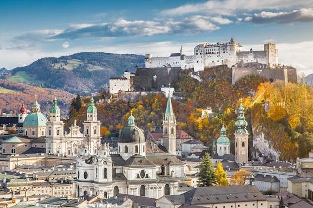 Viaje privado de día completo desde Viena a Salzburgo