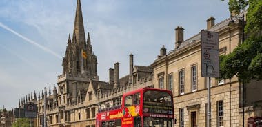 City Sightseeing hop-on hop-off tour door Oxford