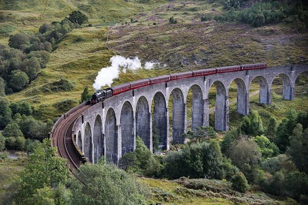 Glenfinnan Viaduct & The Great Glen Private Tour from Inverness