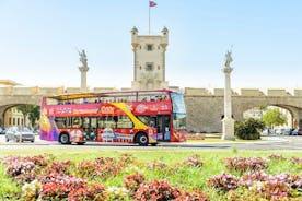 Recorrido turístico por la ciudad de Cádiz en autobús con paradas libres