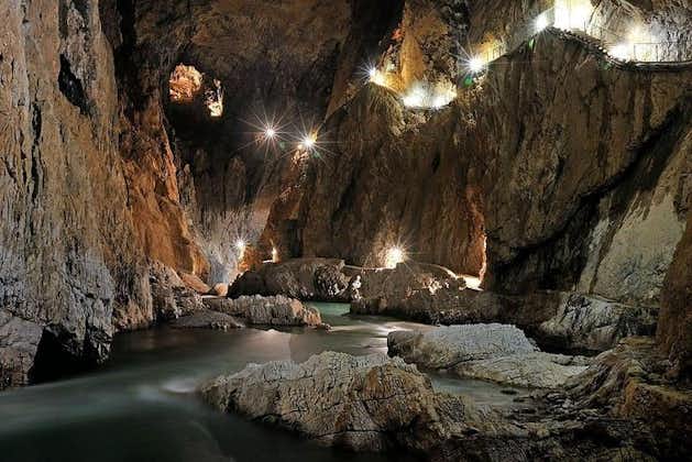 Skocjan Caves: Small-Group Shore Experience van Trieste- met opties