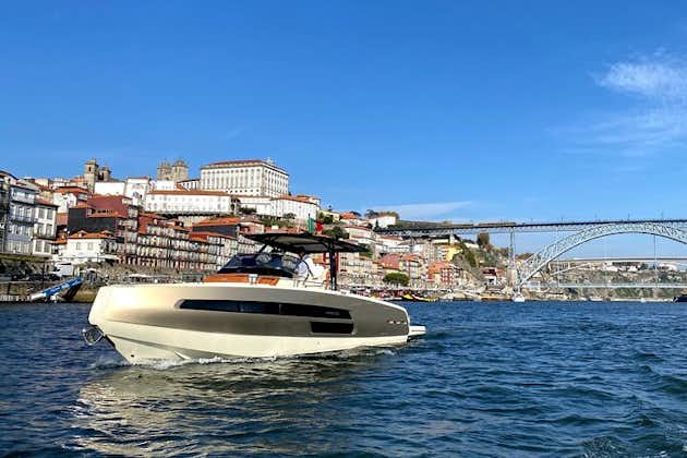 Luxury Yacht - Private Douro Cruise
