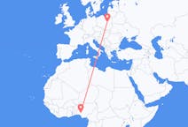 Flyrejser fra Akure, Nigeria til Warszawa, Polen