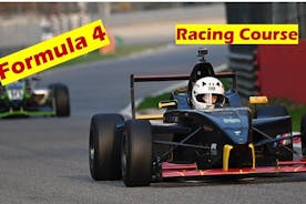 Racing Experience-Formula Racing Course og omgange på Ferrari nær Milan