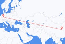 出发地 中国从西安出发目的地 德国法兰克福的航班