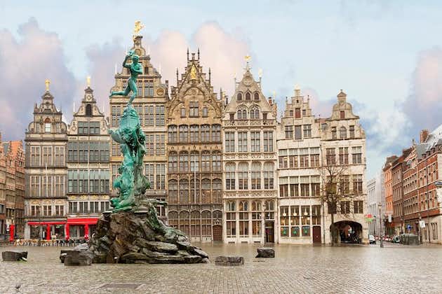Excursie naar Antwerpen en Gent met de bus vanuit Brussel met een halte aan het Atomium