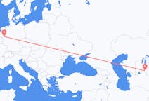 Flyrejser fra Nukus til Duesseldorf