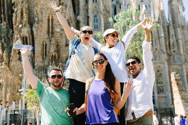 Gaudi Bike Tour mit Ticket ohne Anstehen der Sagrada Familia