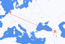 Flyreiser fra Eindhoven, Nederland til Iğdır, Tyrkia