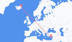 航班从塞浦路斯拉纳卡市到埃伊尔斯塔济市，冰岛塞尔