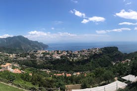 De peetvader van de kust van Amalfi