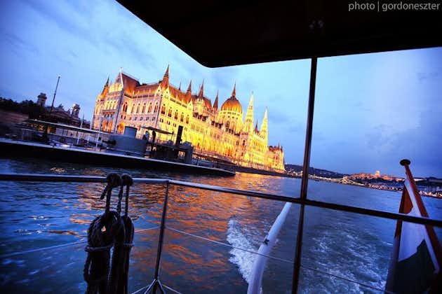 Tour en yacht privé à Budapest